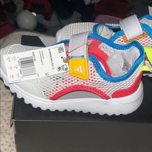 NWT Adidas Kids summerflex Sneakers